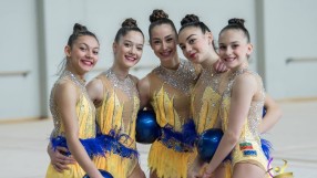 Сребърен медал за ансамбъл-девойки за съчетанието с 5 топки