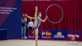 Бронзов медал за обръча на Никол Тодорова на 