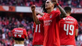 Ново голово шоу на Дарвин Нуниес при победа на 