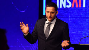 INSAIT ще прави роботи с автомобилен гигант  