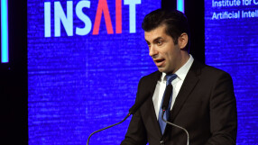 Кирил Петков: Има перспектива за създаването на дейта център на Amazon в България 