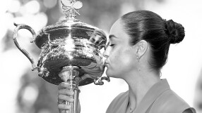 Ашли Барти в търсене на нови приключения 