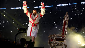 Фюри изпрати договор на Джошуа: Нека дадем на света това, което иска