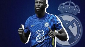 Рюдигер подписва с 