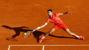 Джокович беснее и псува в Монте Карло (ВИДЕО)