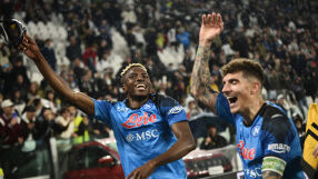 Наполи съкруши Ювентус след драма и два отменени гола