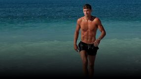 Футболист на Атлетико яде като в каменната ера и се чувства добре! 