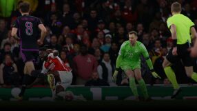 Имаше ли дузпа за Арсенал срещу Байерн? (ВИДЕО И АНКЕТА)