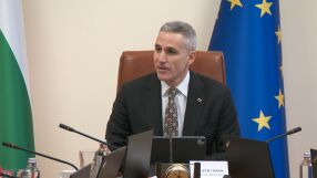 Гюров: Тези дни устояваме на атаки, странно съвпаднали с арестите и разследванията 