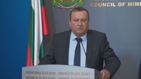 Нови помощи от държавата: Препитание за безработни и по-ранни плащания към фермерите