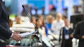 Може ли гражданин на ЕС да стане кмет в която и да е европейска държава?