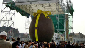 Великденски рекорди: Шоколадово яйце, тежащо 7 тона и още любопитни неща