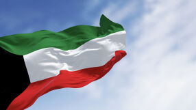 Кувейт: Гражданите да не напускат домовете си след полунощ