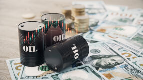 Цените на петрола рязко спаднаха след обявяването на двуседмично примирие между Иран и САЩ