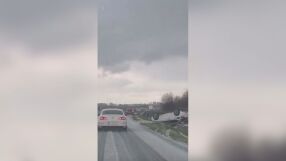 Серия от катастрофи край Поморие по време на градушка на Разпети петък (ВИДЕО)