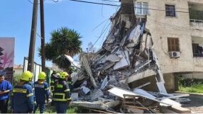 Двама души са загинали при частичното рухване на сграда в Кипър