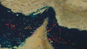 Анимация на корабния трафик в Ормузкия проток, след като Тръмп обеща блокада (ВИДЕО)
