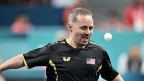 Без дом на 13, а след това шампион