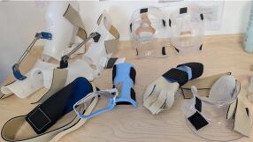 „Аз съм Мелани. Жива съм. Строя нов живот върху изгорели основи"