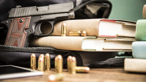 7 ранени при стрелба в училище в Турция, сред тях и ученици