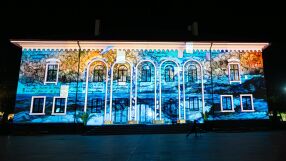 Фестивалът LUNAR превръща пет курорта по Южното Черноморие в платно за светлинно изкуство