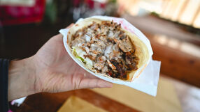 Заблуден турист плати 1500 паунда за дюнер в Рио де Жанейро