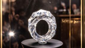 Най-скъпият диамантен пръстен е изцяло от диамант