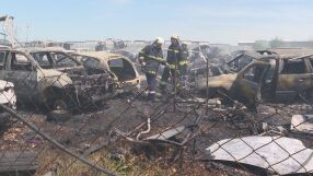 Близо 100 коли изгоряха в автоморга край Пловдив