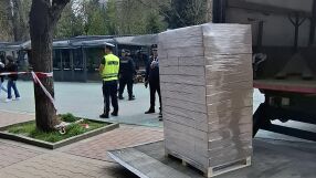 12 часа до началото на изборния ден: Подготовка за вота тече в цялата страна 