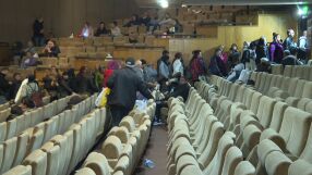 Чували по 20 кг, студ и безсъние: Напрежение с протоколите във Враца