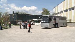 Хаос в Благоевград: Часове чакане за предаване на изборните книжа