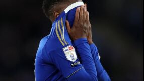 Катастрофа! Лестър изпадна отново