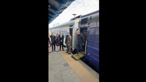 Принц Хари направи неочаквано посещение в украинската столица Киев