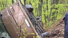 Транспортират украинските туристи от катастрофиралия автобус край Малко Търново към родината