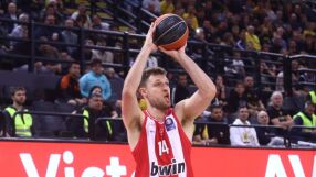 „Накара цяла нация да се изправи на крака!“ – Стоичков със силни думи за Везенков (ВИДЕО)