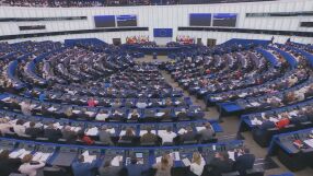 Европейският парламент настоява за бюджет от 2 трилиона евро за ЕС след 2027 г.