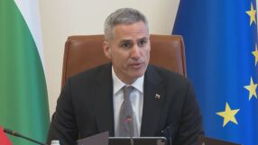 Андрей Гюров за „Магазин за хората“: Схема за празни рафтове и пълни джобове