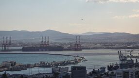 Напрежението Киев - Тел Авив: Израел върна руския кораб с украинско зърно