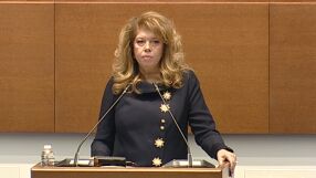 Илияна Йотова: Пожелавам на новите депутати да са куражлии. Мъдрост ще видим дали си имат 