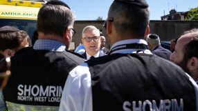 „Вредител на евреи“: Киър Стармър беше освиркан в Лондон