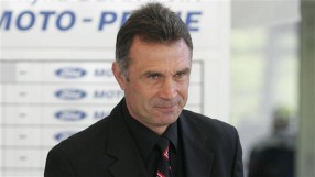 Запалиха колите на шеф и треньор в ЦСКА