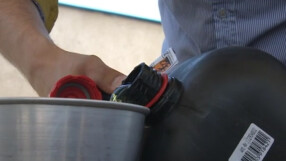 Институциите се чудят дали има картел при горивата в България