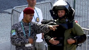 Сапьори взривиха съмнителен пакет на трасето по колоездене в Рио (ВИДЕО)