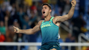 Олимпийски рекорд и титла за Бразилия в овчарския скок