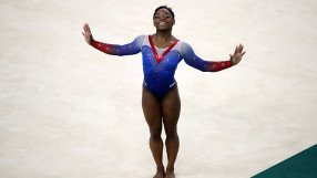 Симон Байлс с четвърти златен медал в спортната гимнастика 
