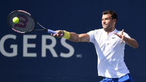 Григор на корта по същото време и днес