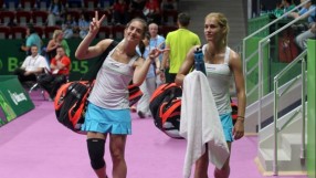 Сестри Стоеви вървят напред на световното по бадминтон