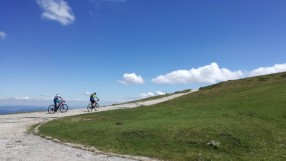 Счупиха рекорда за Ком - Емине с велосипед