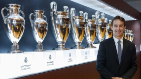 Лопетеги - петият градски съперник на Диего Симеоне