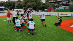 България в топ 16 на световното първенство за бездомни (ВИДЕО)